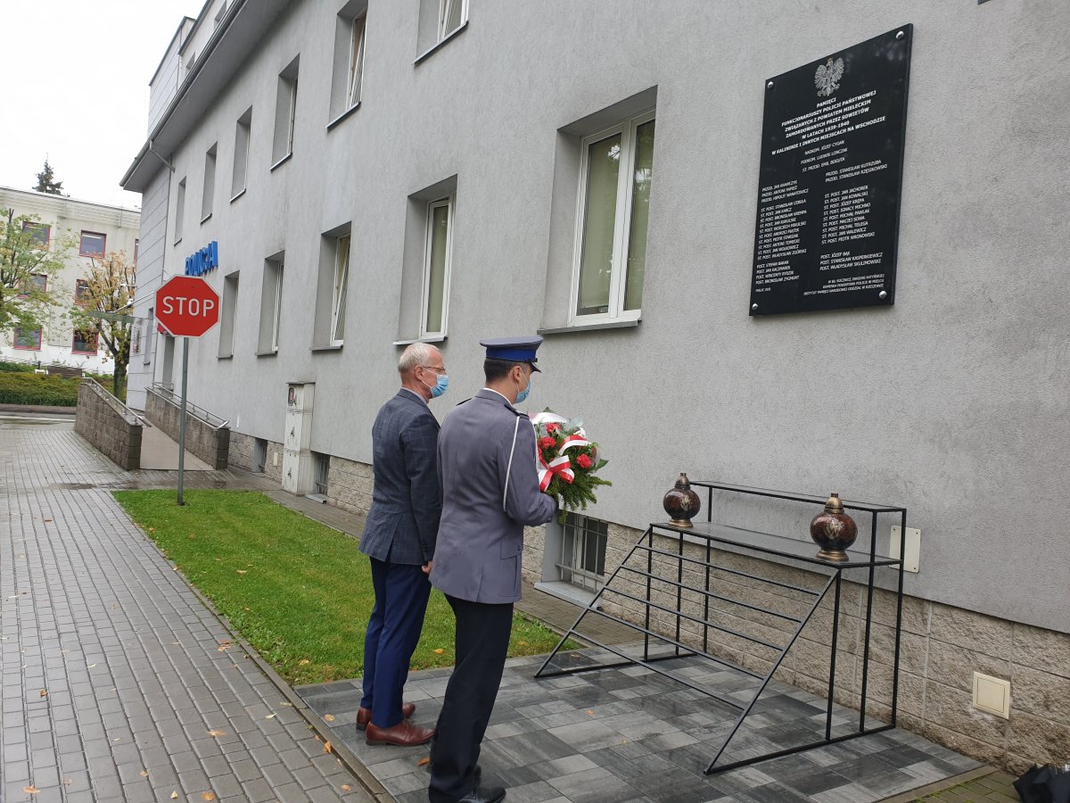 Policjanci upamiętnili 82. rocznicę sowieckiej napaści na Polskę