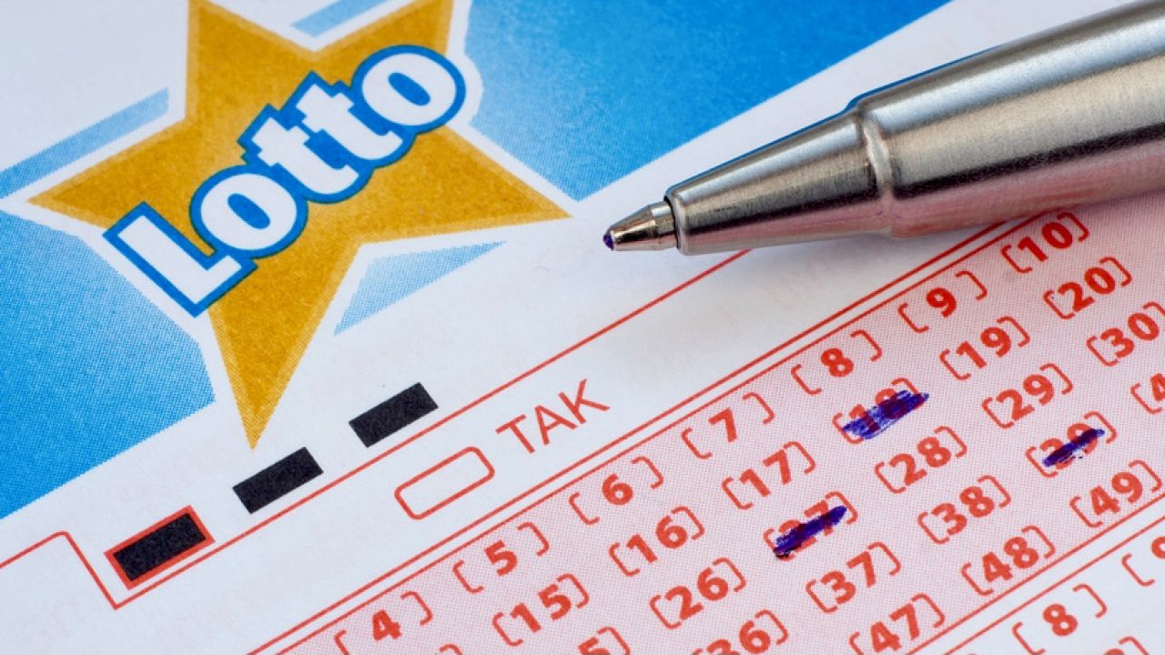 "Chybił trafił" i wygrał milion złotych w Lotto Plus! - Zdjęcie główne
