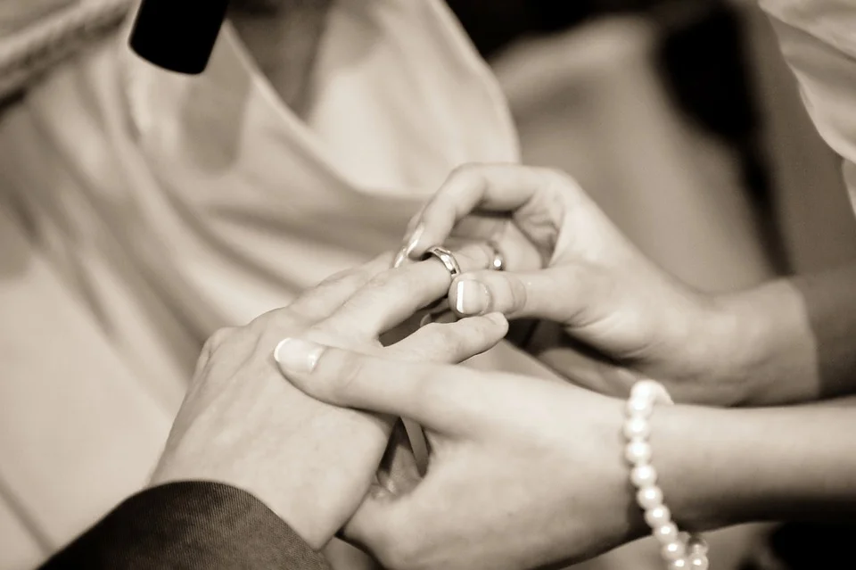 W diecezji tarnowskiej rośnie liczba spraw o unieważnienie małżeństwa - Zdjęcie główne