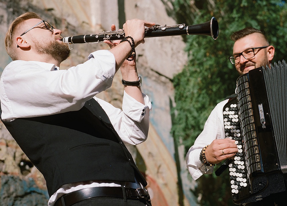 "Nieme kino" z muzyką na żywo! Orkiestra Ludwiska Sarskiego wystąpi w Mielcu - Zdjęcie główne