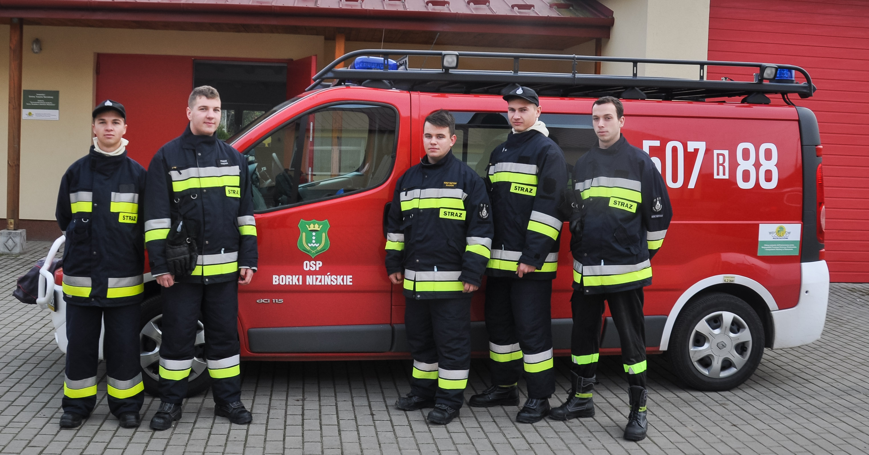 58 nowych strażaków zasili jednostki powiatu mieleckiego! [FOTO] - Zdjęcie główne