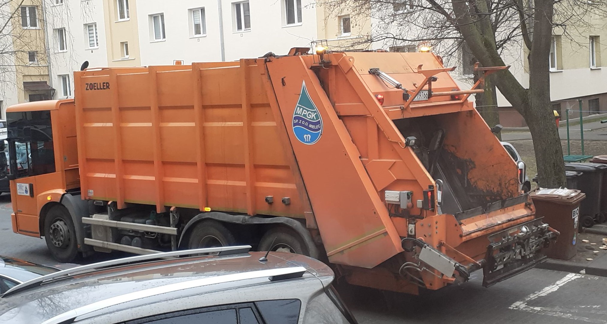 Śmieci rzadziej odbierane, a ceny takie same. Oburzonych mielczan uspokaja urząd miasta - Zdjęcie główne