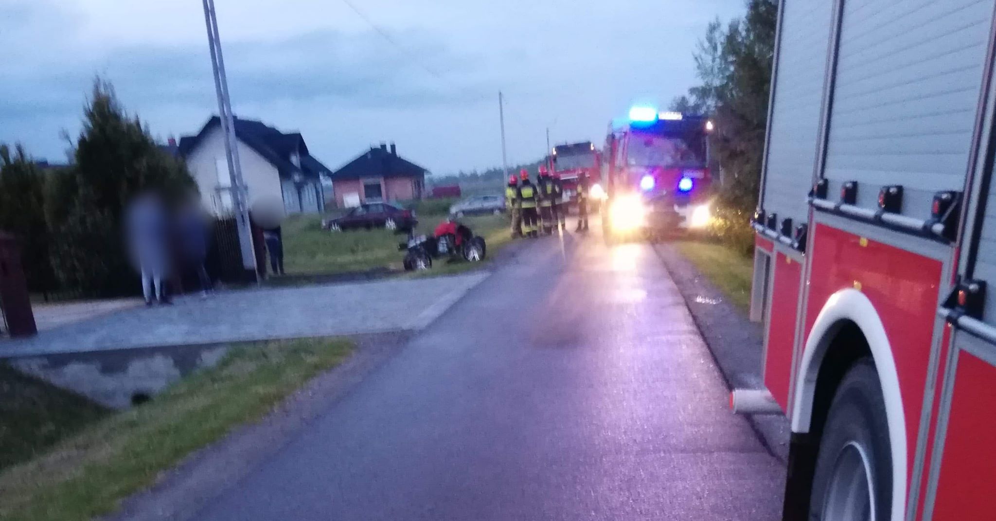 Groźny wypadek. Kierowca quada trafił do szpitala [FOTO] - Zdjęcie główne