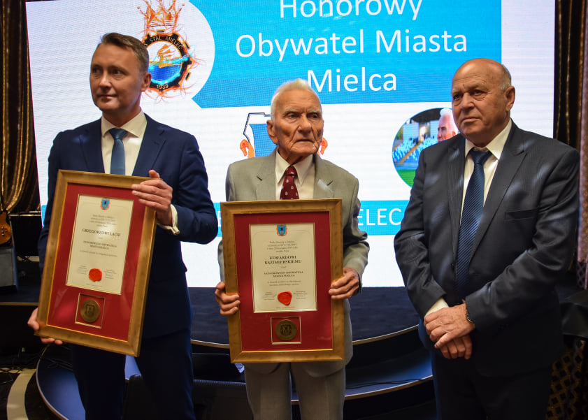 Mielec ma nowych Honorowych Obywateli! To słynni działacze sportowi!  - Zdjęcie główne