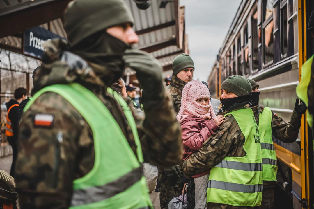 Żołnierze Wojsk Obrony Terytorialnej. Zobacz jak wygląda ich praca na granicy [ZDJĘCIA] - Zdjęcie główne