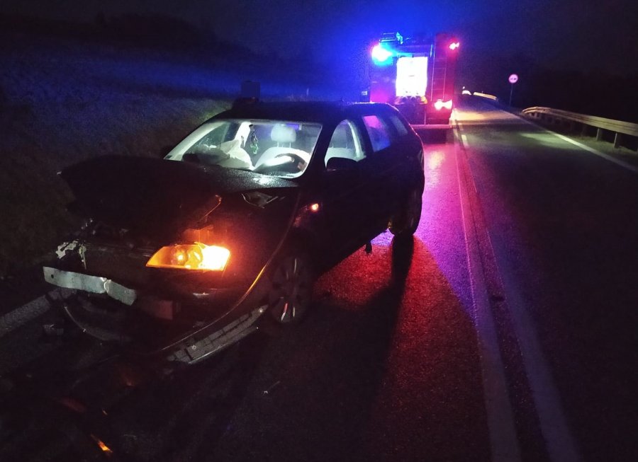 Podkarpacie. Pijany wyprzedzał i rozbił samochód [FOTO] - Zdjęcie główne