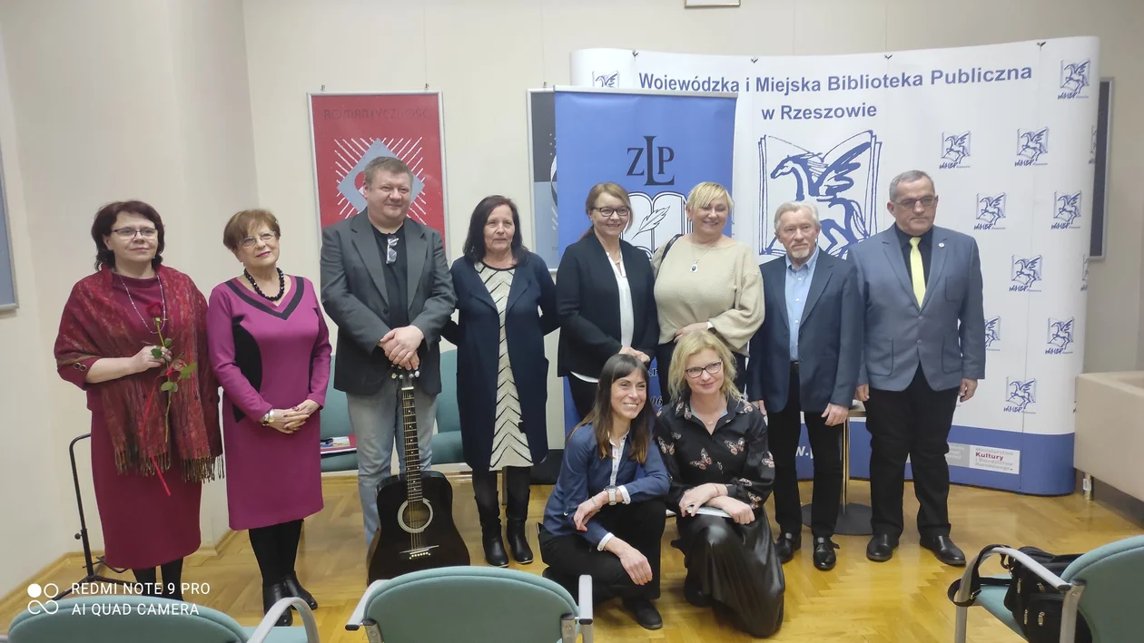 Rzeszowski czwartek literacki z Katarzyną Hudy. Spotkanie w Wojewódzkiej i Miejskiej Bibliotece Publicznej - Zdjęcie główne