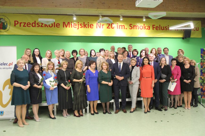 Wyróżnieni nauczyciele z mieleckich szkół [LISTA] - Zdjęcie główne