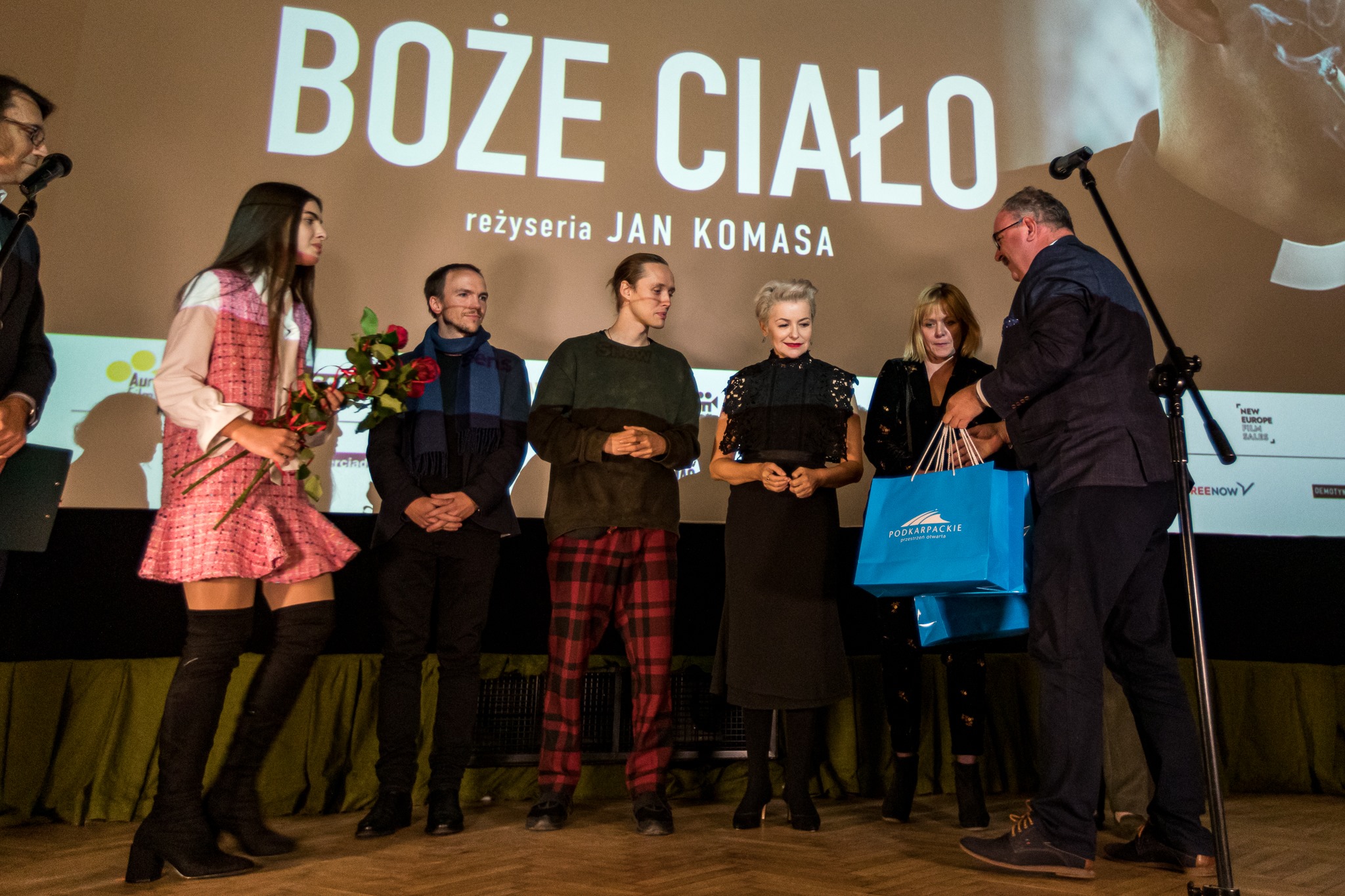 Podkarpacka premiera filmu "Boże Ciało" z udziałem Jana Komasy i odtwórców głównych ról [FOTO]  - Zdjęcie główne