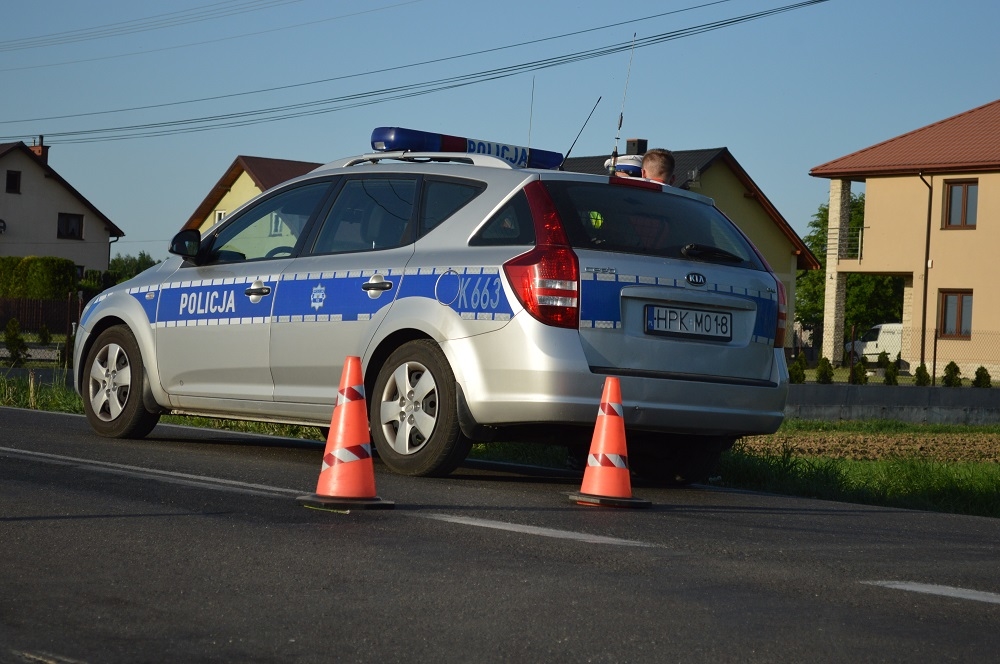 Zablokowany pas w kierunku Rzeszowa. Potrącenie pieszej - Zdjęcie główne