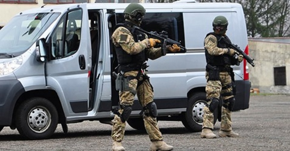 Koronawirus u policjantów z prewencji i kontrterrorystów  - Zdjęcie główne