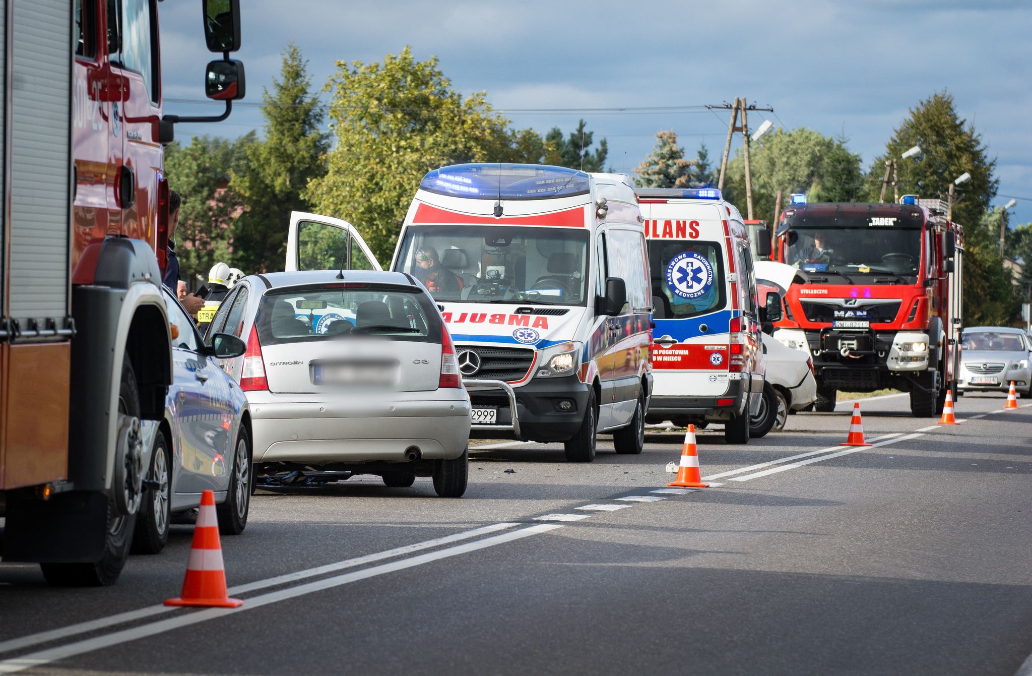 Wypadek w Padwi Narodowej. Dwie osoby trafiły do szpitala! [FOTO, VIDEO] - Zdjęcie główne