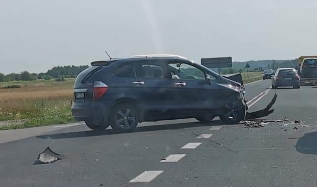 Zderzenie dwóch samochodów w miejscowości Babicha