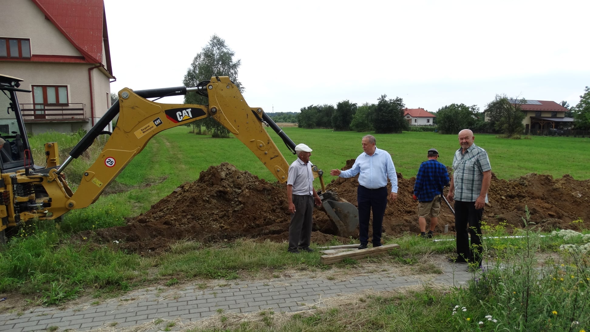 Dwa odcinki kanalizacji w Tuszowie Narodowym już gotowe - Zdjęcie główne