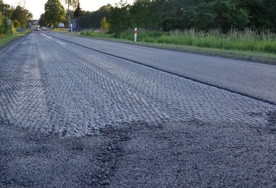 Na drodze do Tarnowa utrudnienia w ruchu. Roboty drogowe od Zdziarca do Janowca [UWAGA] - Zdjęcie główne