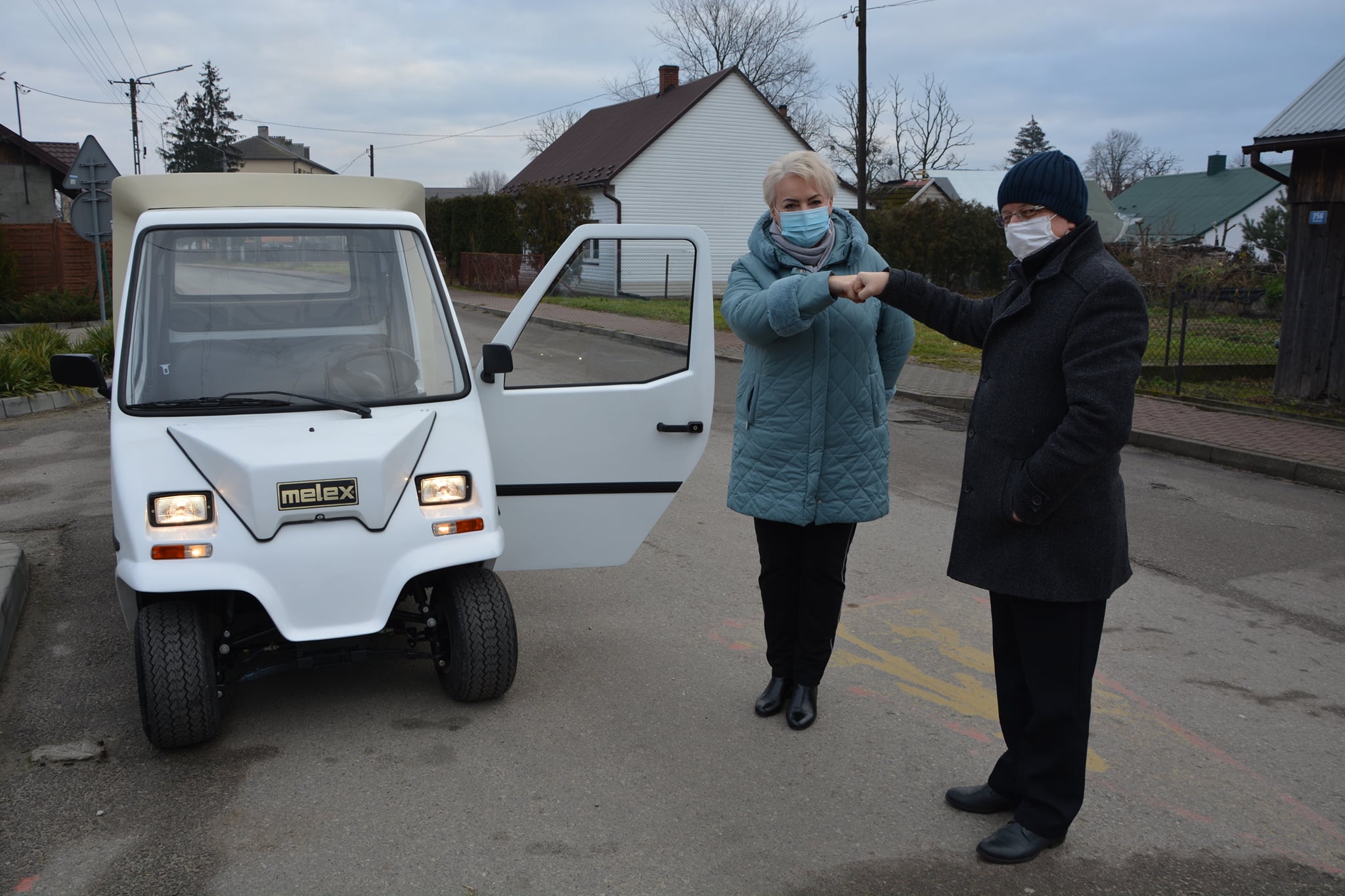 Elektryczny pojazd dla szkoły w Borowej [FOTO] - Zdjęcie główne