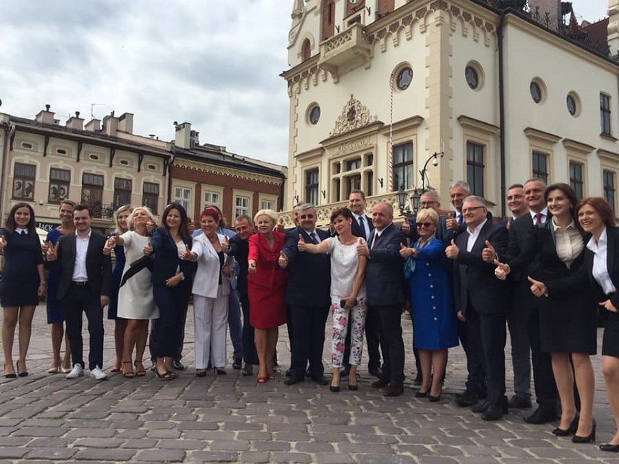 Koalicja Obywatelska zaprezentowała kandydatów z Podkarpacia. Jest tam mielecki wiceprezydent! [VIDEO] - Zdjęcie główne