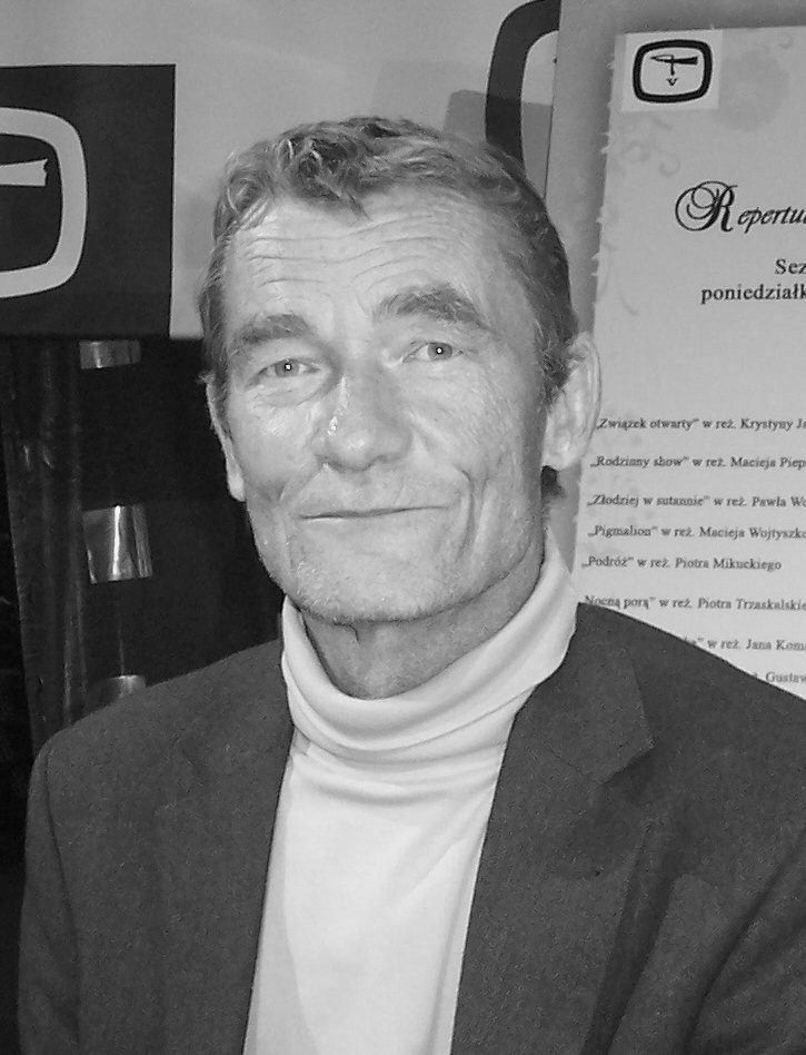 Krzysztof Kiersznowski (ur. 26 listopada 1950 w Warszawie, zm. 24 października 2021) – polski aktor filmowy, telewizyjny i teatralny. Wystąpił w filmach takich jak Vabank (1981), Wakacje z Madonną (1983), Vabank II, czyli riposta (1984), Kiler (1997), Kiler-ów 2-óch (1999), Cześć Tereska (2001) i Statyści (2006), Chwila nieuwagi, czyli drugi sztos (2011), a także w serialach: Samo życie, Twarzą w twarz, Barwy szczęścia i Blondynka.