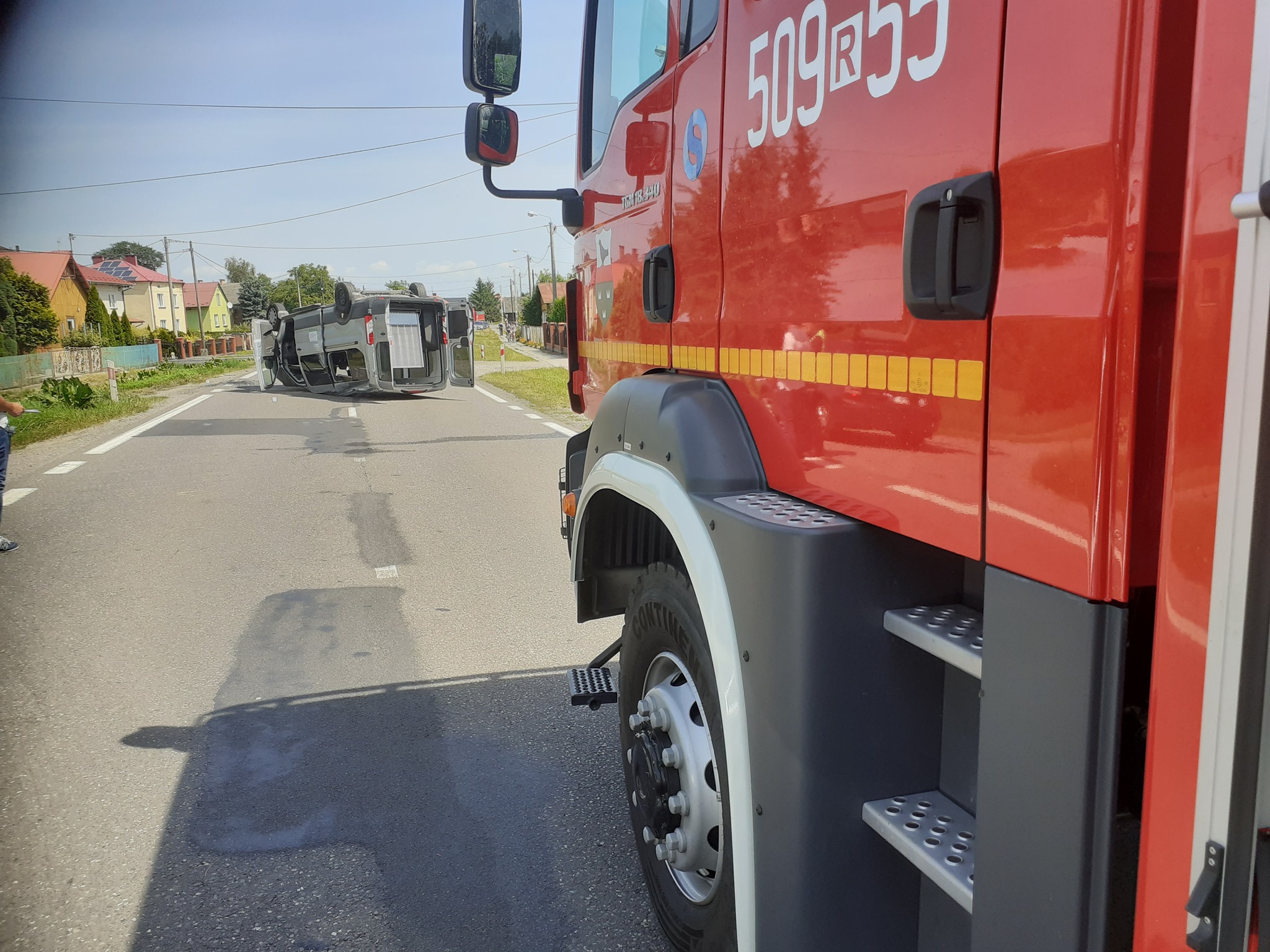 Wypadek w Padwi Narodowej. Policja zorganizowała objazdy - Zdjęcie główne