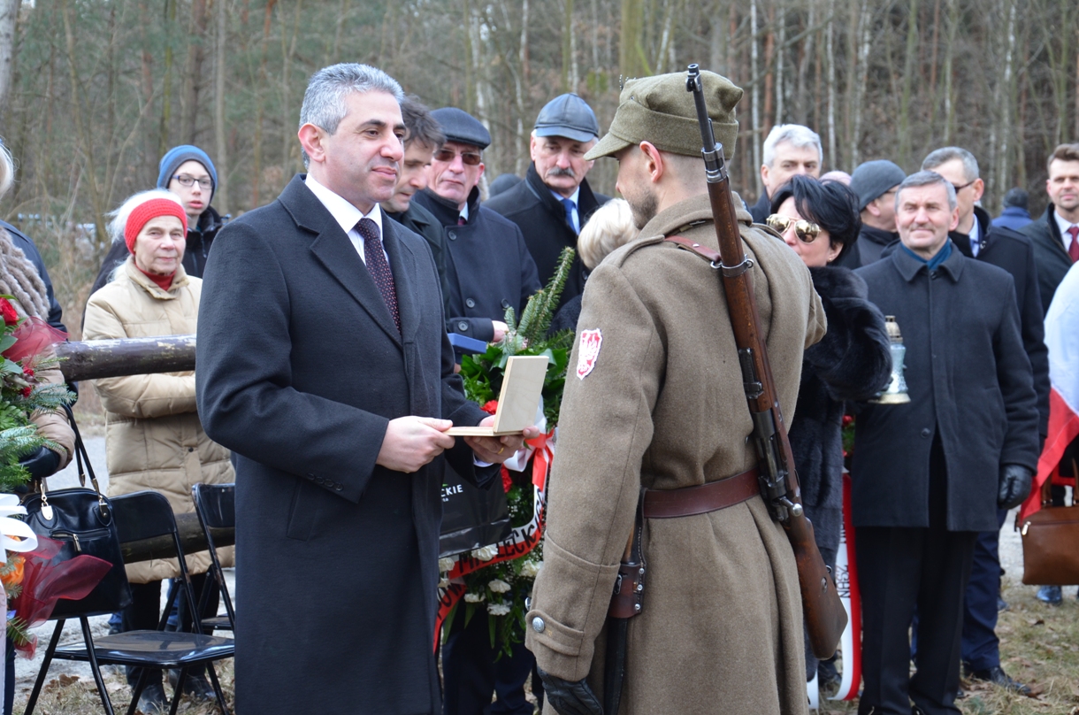 [FOTO] Mielec wdzięczny Żołnierzom Wyklętym - Zdjęcie główne