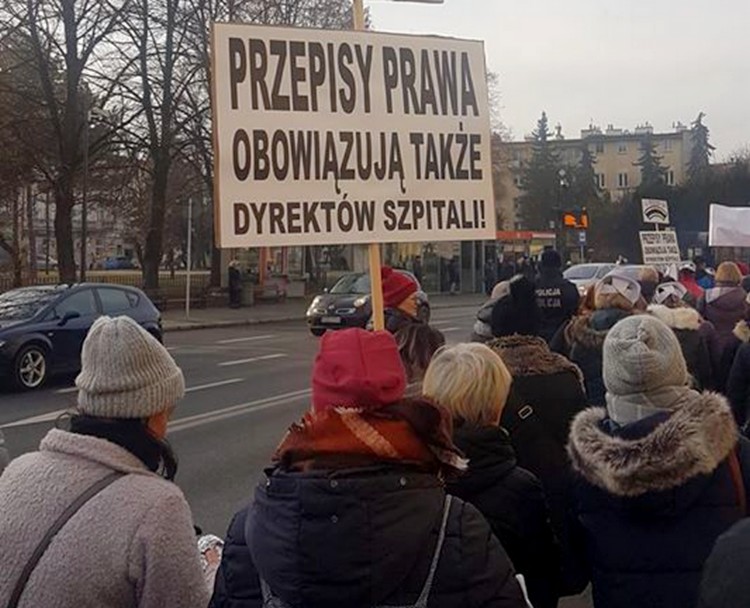 Ogólnopolski strajk pielęgniarek w Rzeszowie! [FOTO FILM OŚWIADCZENIE] - Zdjęcie główne