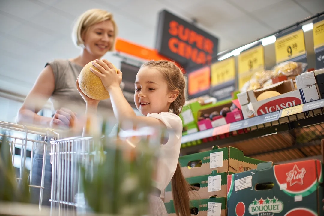 Skaner towarów, oferta dnia i możliwość płacenia Blikiem bez kodu. Biedronka przedstawiła nową aplikację  - Zdjęcie główne