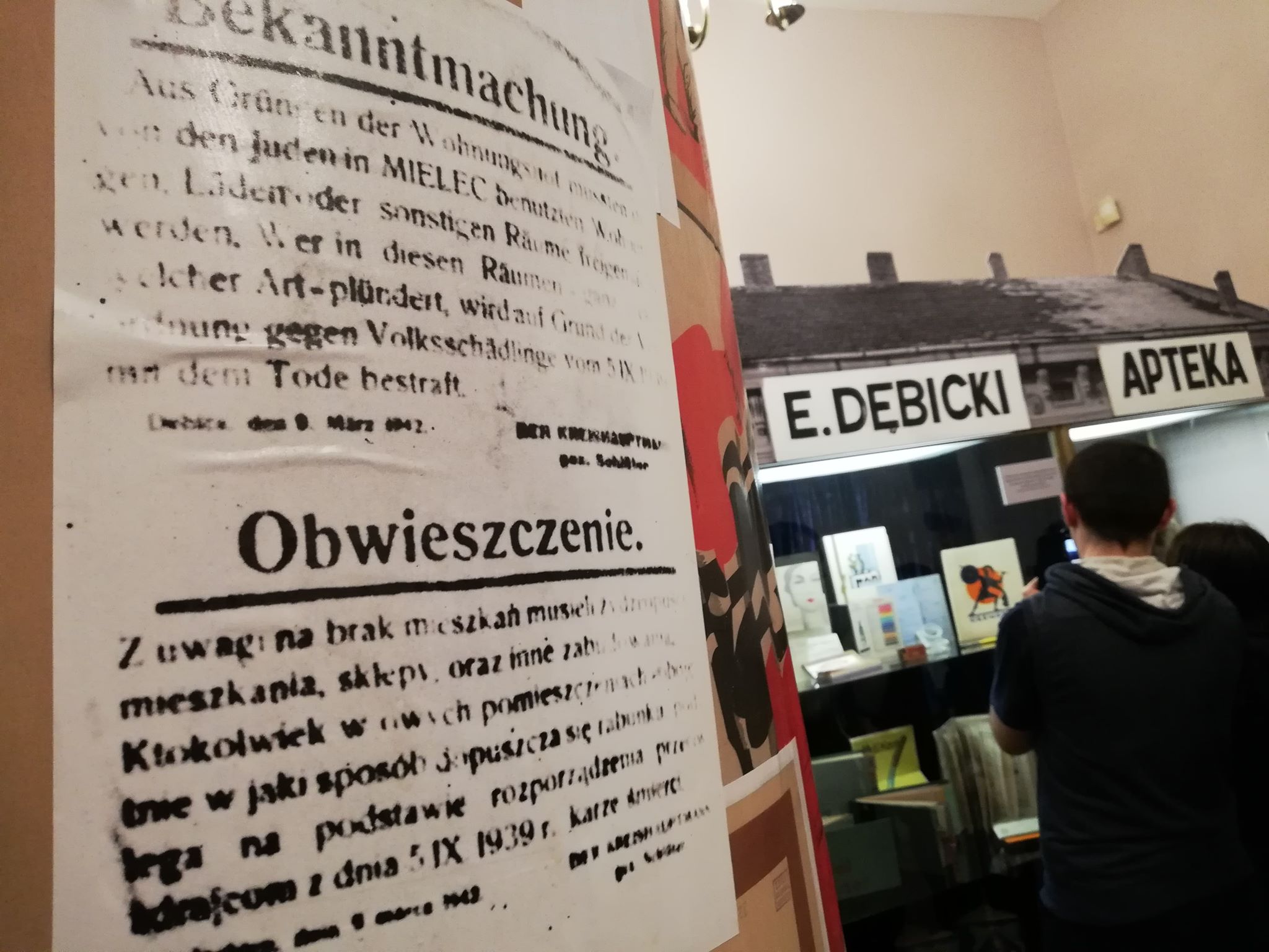 Muzeum w Pałacyku zaprasza na wystawę i opowieści o czasach II Wojny Światowej [VIDEO] - Zdjęcie główne