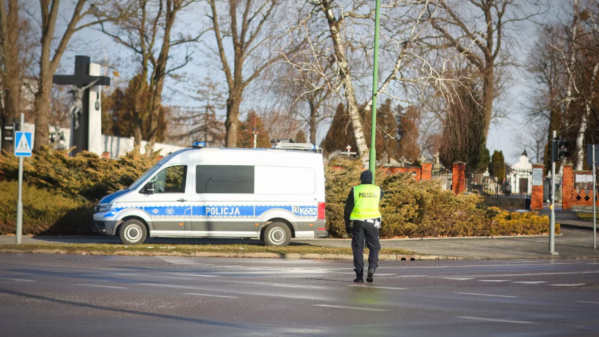 Cztery kolizje i nietrzeźwi za kółkiem – długi weekend pełen zagrożeń w powiecie mieleckim - Zdjęcie główne