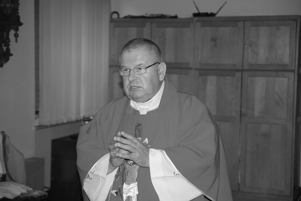 Zmarł ks. Wojciech Chochół. Przez 37 lat był proboszczem parafii w Trześni - Zdjęcie główne