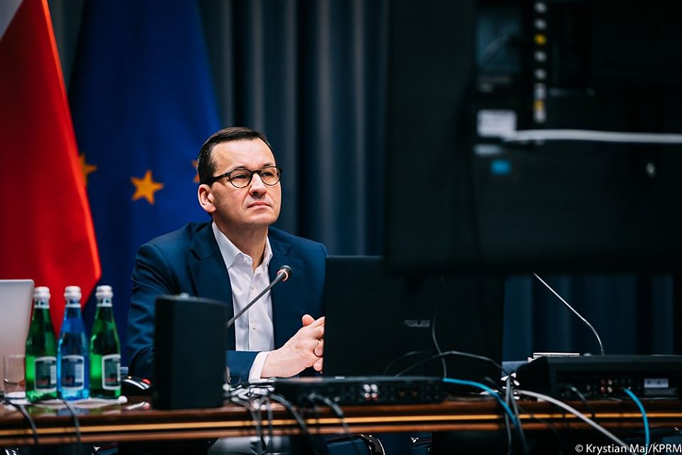 Premier Morawiecki: 99,5 proc. osób objętych kwarantanną trzyma się ściśle procedur - Zdjęcie główne