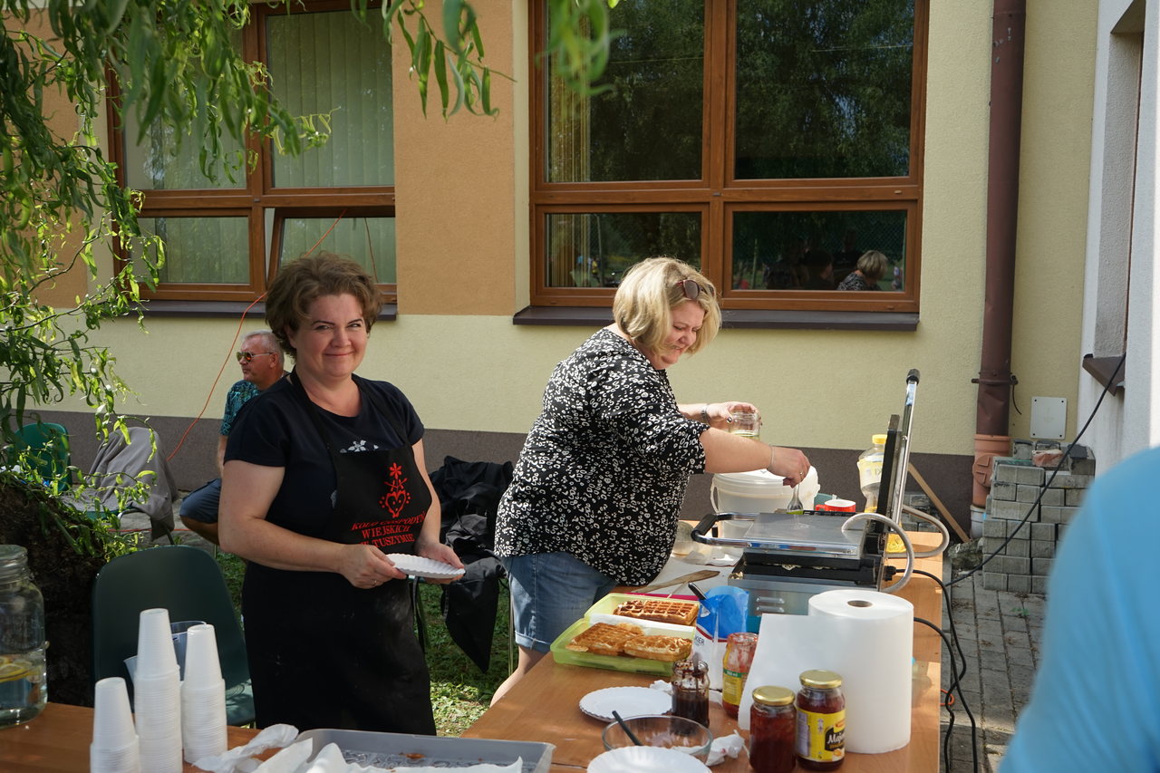 Piknik rodzinny w Tuszymie. Turniej, atrakcje i szczepienia [ZDJĘCIA]