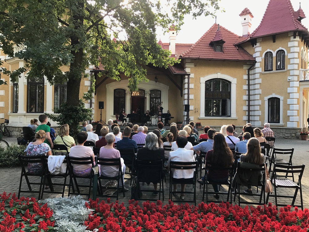 Letnie koncerty u Oborskich - Zdjęcie główne