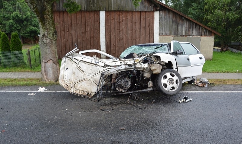 Podkarpacie. Tragiczny wypadek między Jasłem a Krosnem [FOTO] - Zdjęcie główne