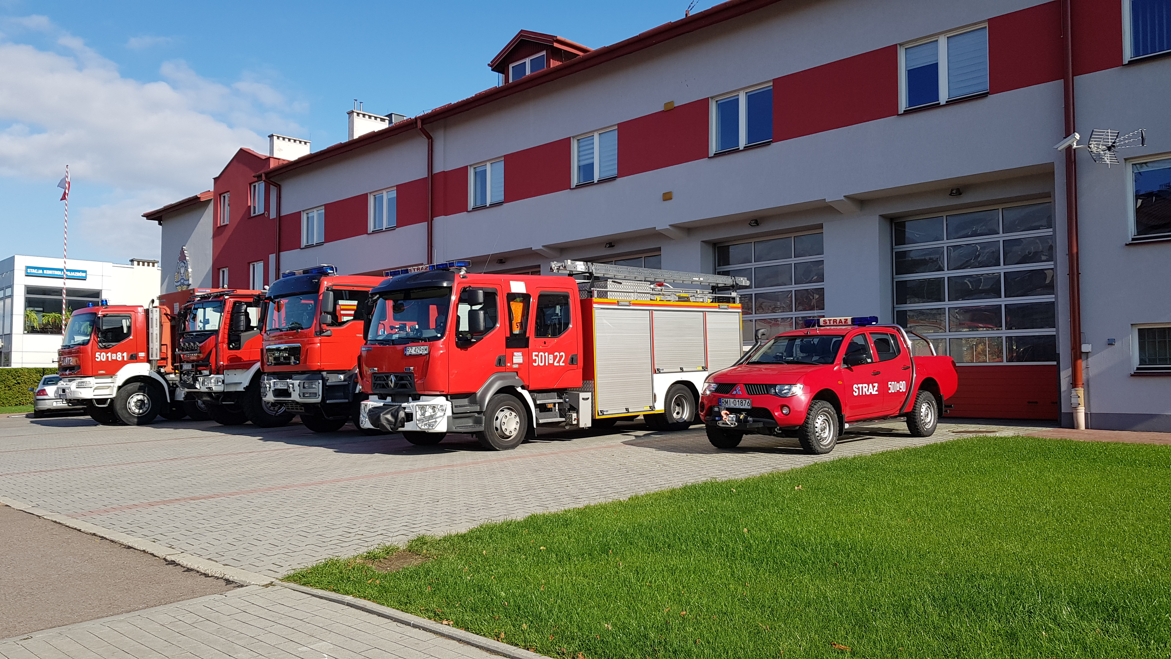 Mieleccy strażacy walczą z epidemią - Zdjęcie główne