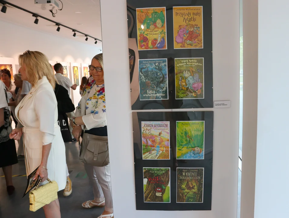 "Fantazyje" Krawca w Galerii mieleckiej biblioteki [ZDJĘCIA] - Zdjęcie główne