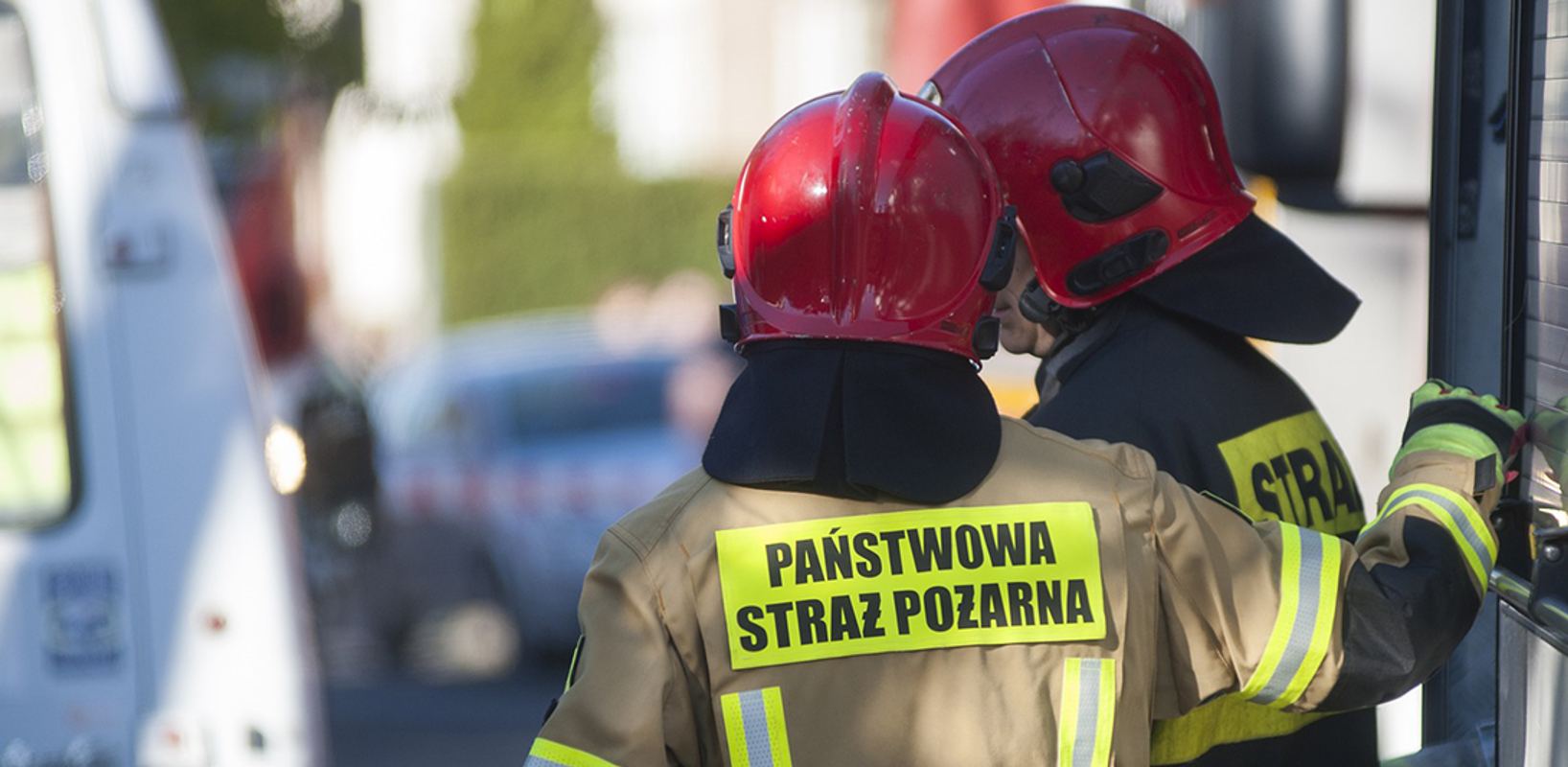  Po oszustwach "na dziadka" i "na policjanta" teraz złodzieje podają się za strażaków - Zdjęcie główne