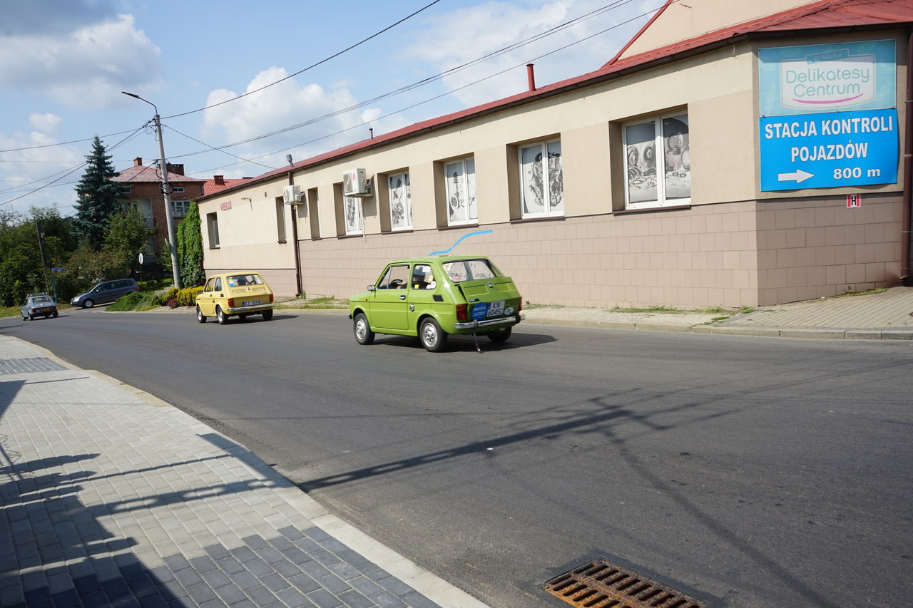 Klasyki i zabytki w Przecławiu. Nie zabrakło też wozu strażackiego