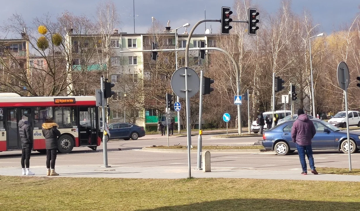 Zderzenie w centrum Mielca. Na zielonej strzałce pojechała prosto [AKTUALIZACJA] - Zdjęcie główne