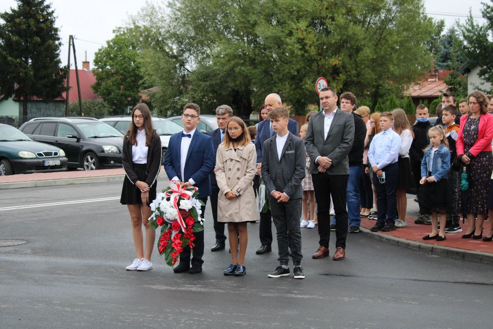 GMINA BOROWA: Obchody 81. rocznicy wybuchu II wojny światowej [FOTO] - Zdjęcie główne