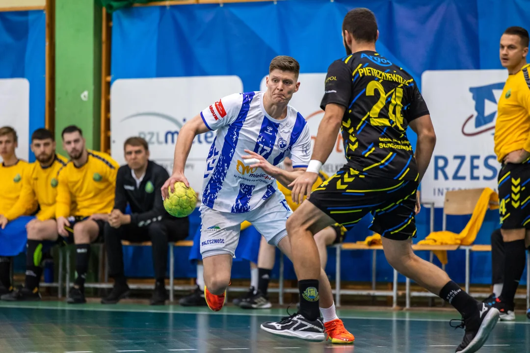 Liga Centralna. Wyjazdowy mecz Handball Stali Mielec [ZAPOWIEDŹ] - Zdjęcie główne