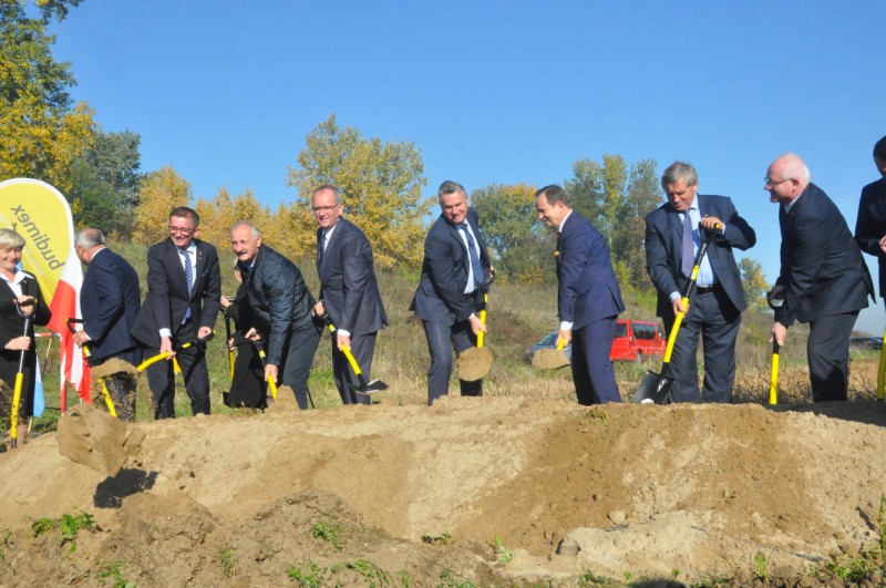 Oficjalnie ruszyła budowa mostu na Wisłoce [FOTO, VIDEO] - Zdjęcie główne