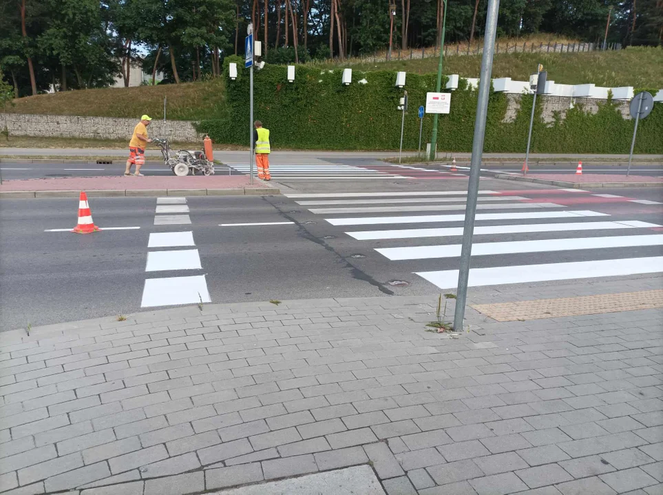 Powiat maluje pasy na mieleckich ulicach. Utrudnienia będą też w mieście - Zdjęcie główne