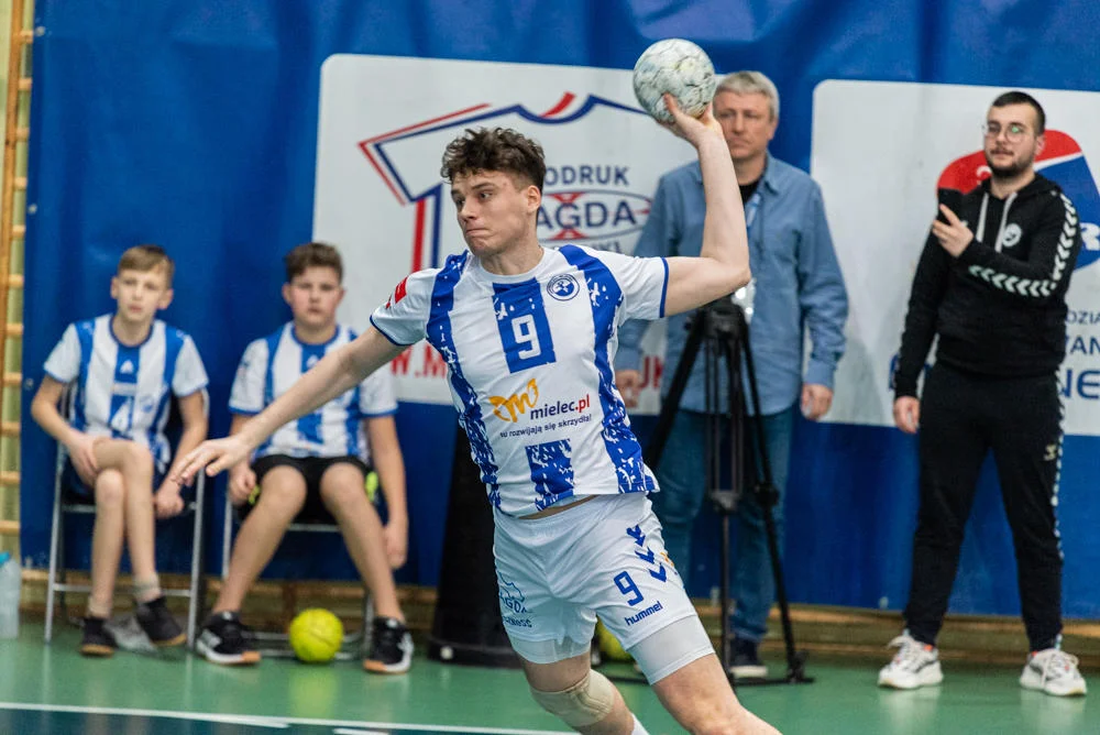 Liga Centralna. W sobotę Handball Stal Mielec zmierzy się z MKS Wieluń [ZAPOWIEDŹ] - Zdjęcie główne