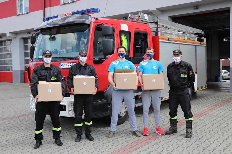 SPR Stal Mielec wspomaga strażaków [FOTO] - Zdjęcie główne