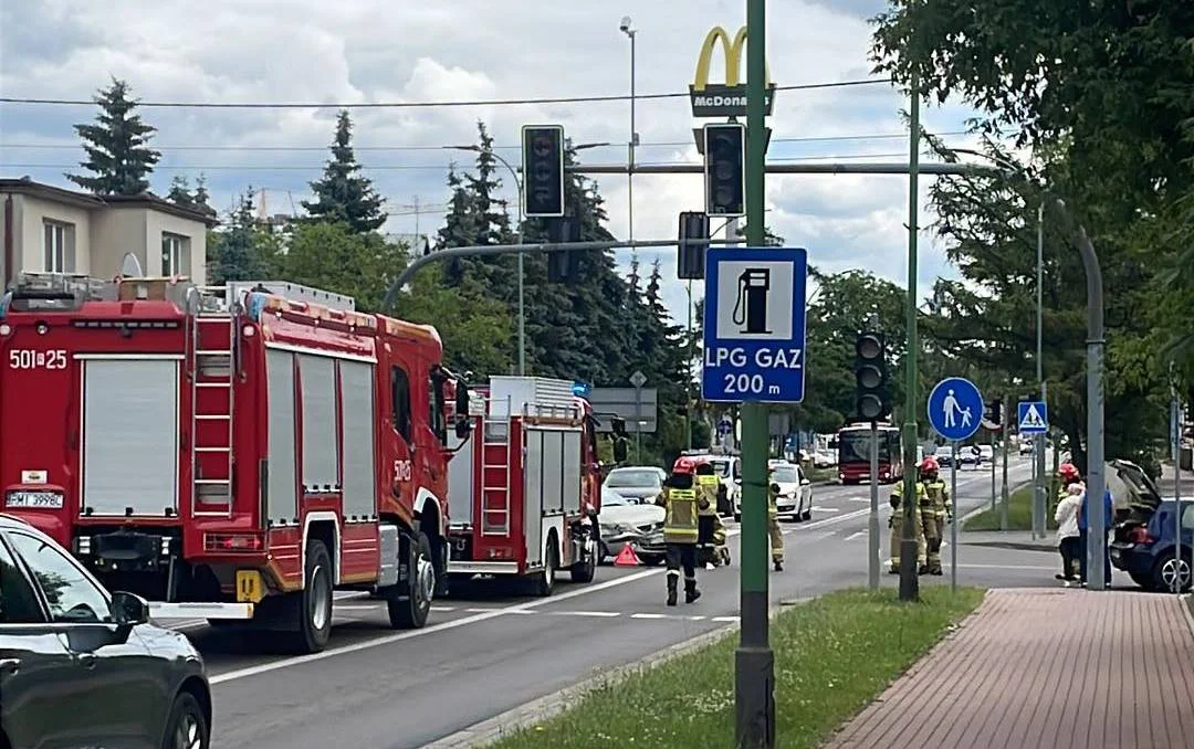 Kolizja na Narutowicza w Mielcu - Zdjęcie główne