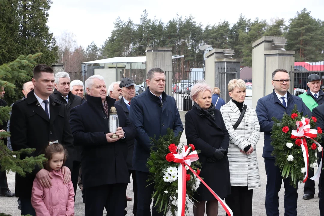 Uroczystości związane z rocznicą katastrefy smoleńskiej, a także Polaków poległych w Katyniu.