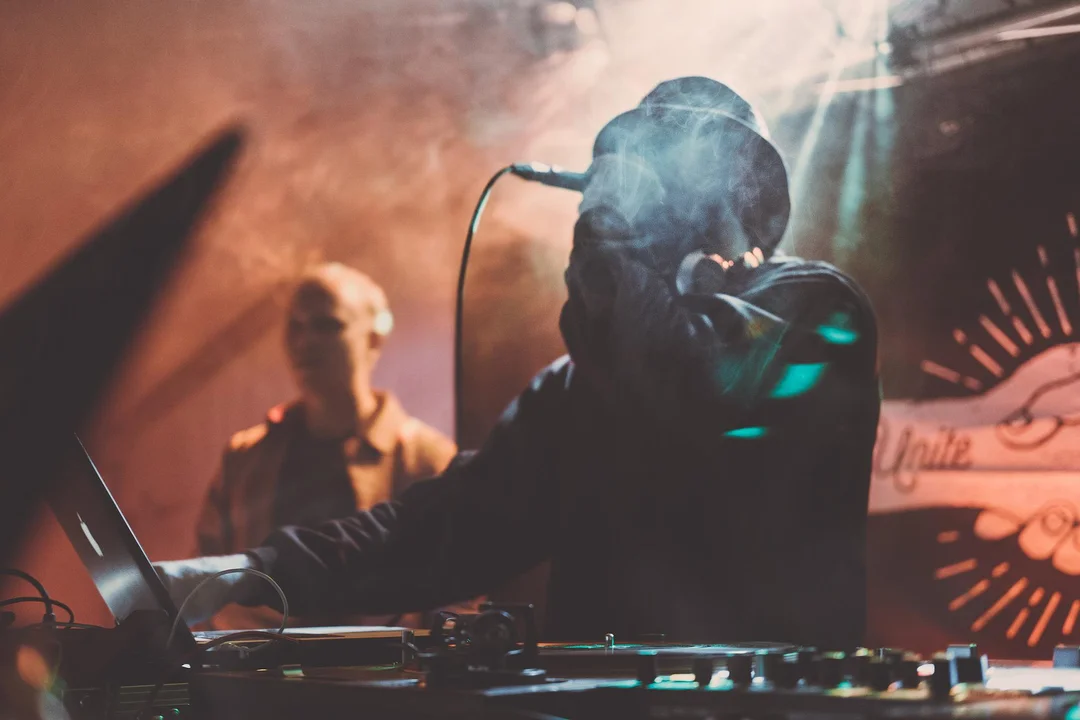 Najpopularniejszy polski DJ Gromee odwiedził powiat mielecki - Zdjęcie główne