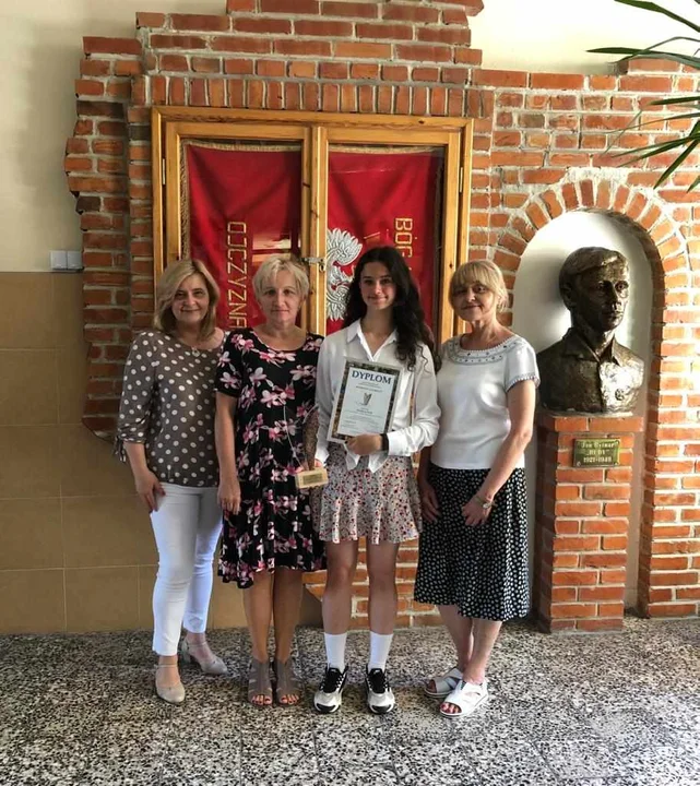 Uczennica Szkoły Podstawowej nr 13 w Mielcu Martyna została potrójną laureatką  - Zdjęcie główne