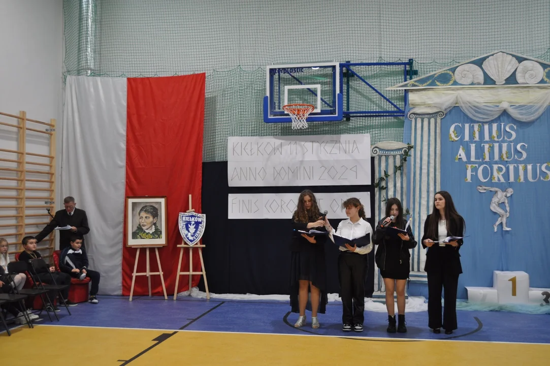Sala gimnastyczna w Kiełkowie została oficjalnie otwarta [ZDJĘCIA] - Zdjęcie główne