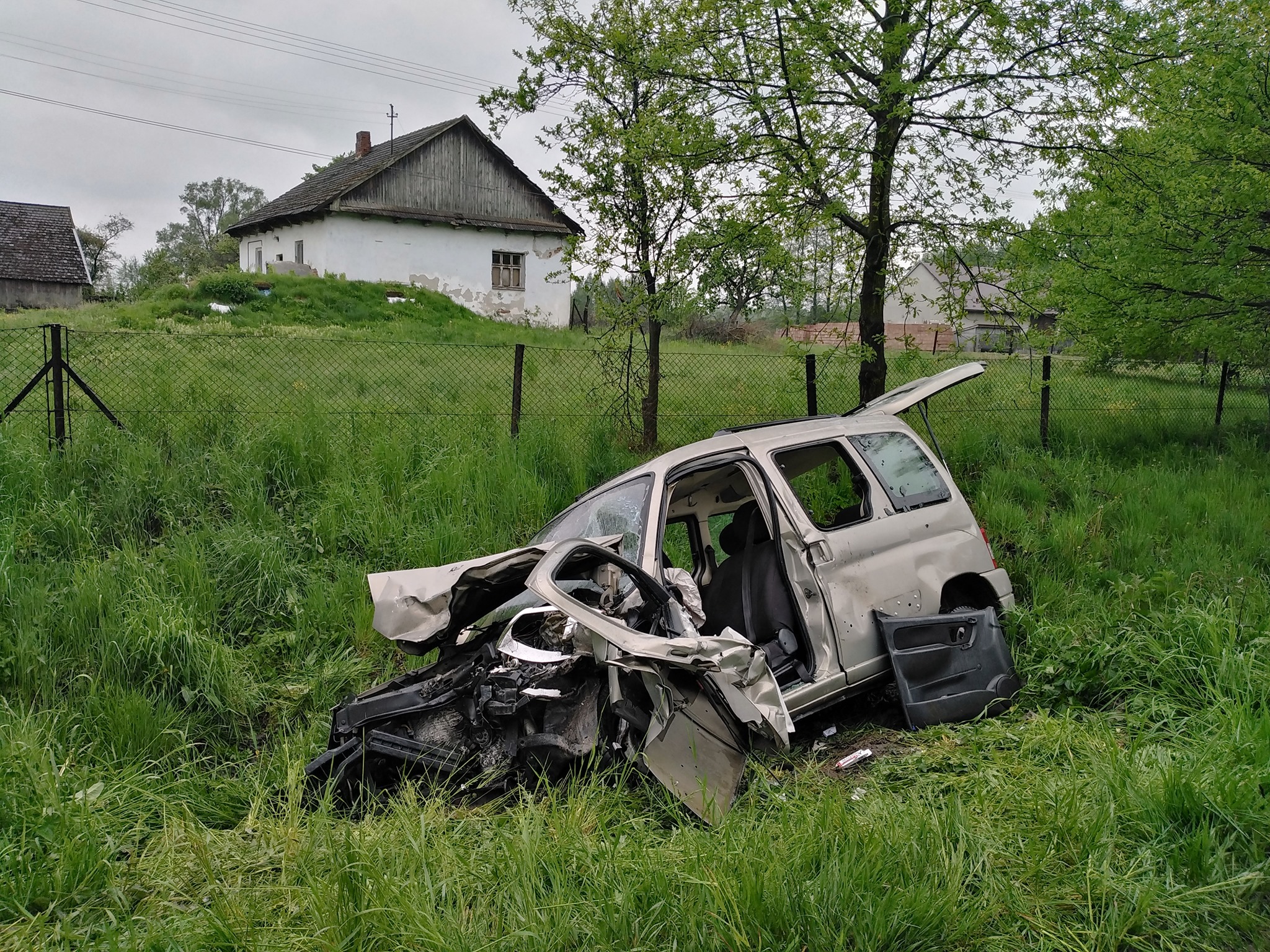 Czołowe zderzenie pod Szczucinem - Zdjęcie główne